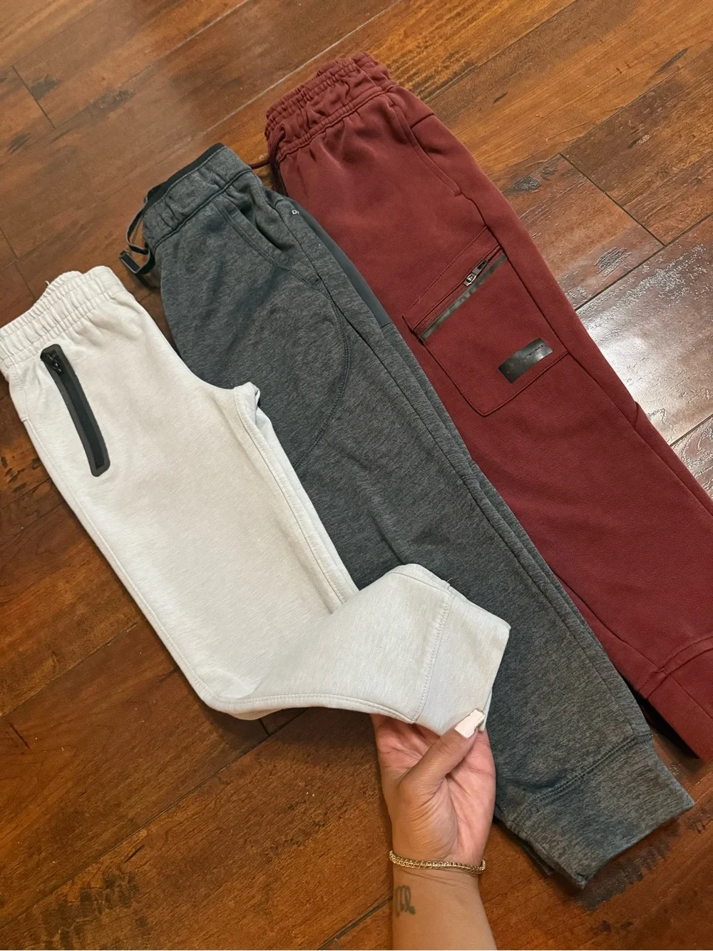 Boys Jogger Lot Size M
